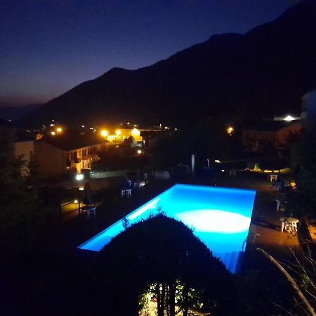 Valsassina Rent Apartment Introbio Bagian luar foto