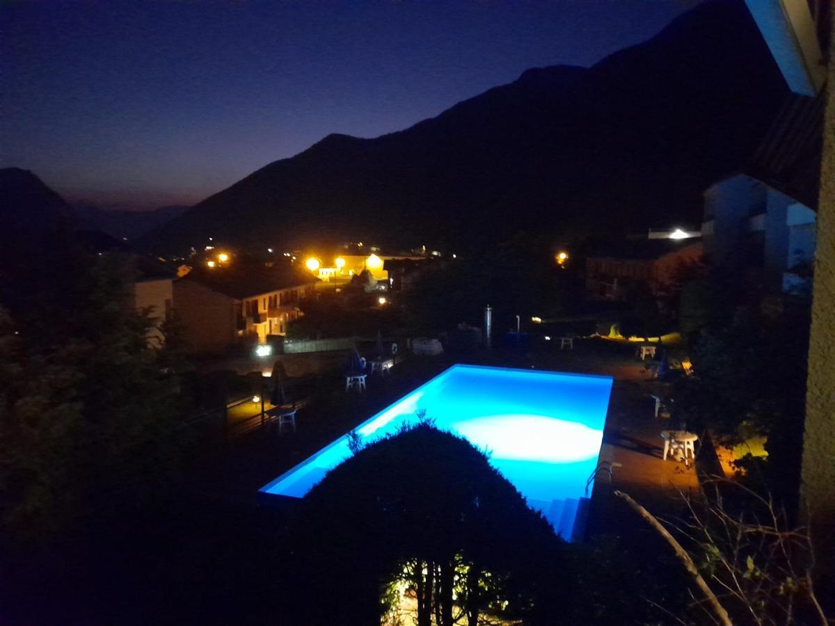Valsassina Rent Apartment Introbio Bagian luar foto